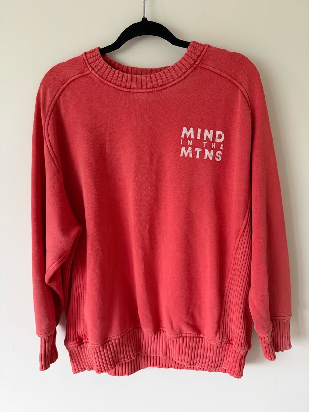 21. | aerie | "Mind in the Mtns" Pullover Sweatshirt | - Picture 2 of 7